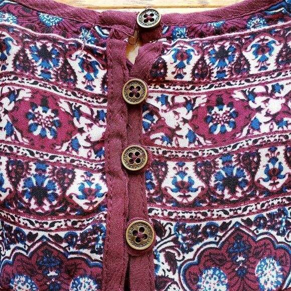 🔺️NWT Jolt Maroon Peasant Top w/Long Bell Sleeves Medium - Picture 8 of 11